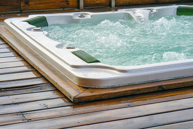 Hot Tub Removal Services in Evanston